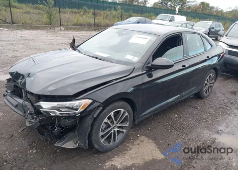 2024 Volkswagen Jetta 1.5T Sport from USA, damaged, VIN 3VWBM7BU8RM022468